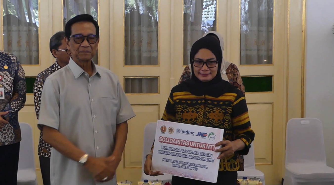 DIY SALURKAN DONASI RP1 MILIAR UNTUK KORBAN GEMPA NTT