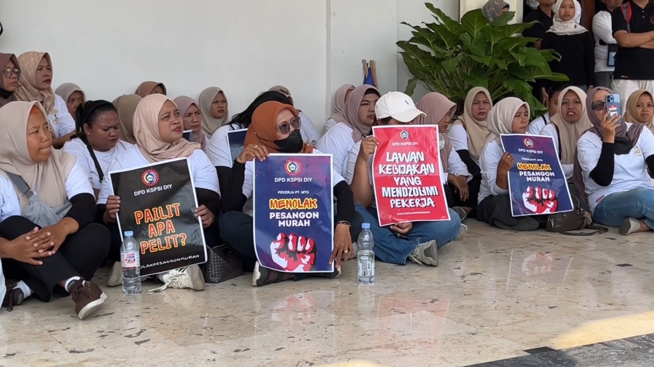 POLEMIK PESANGON BURUH PABRIK GARMEN DI SLEMAN BELUM TUNTAS