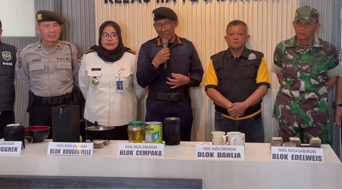 PULUHAN PERSONEL GABUNGAN LAKUKAN RAZIA LAPAS NARKOTIKA