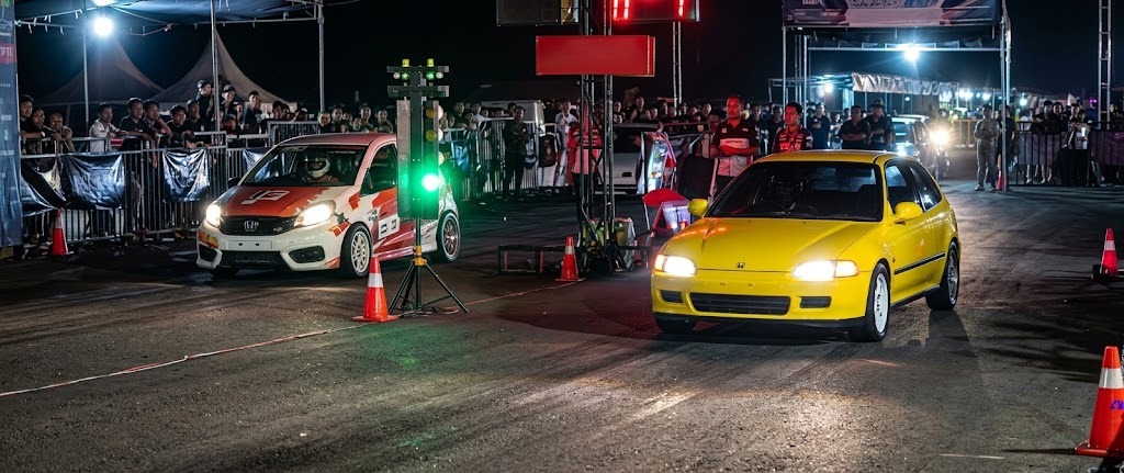 RIFAT SUNGKAR TAMPILKAN AKSI DRIFT