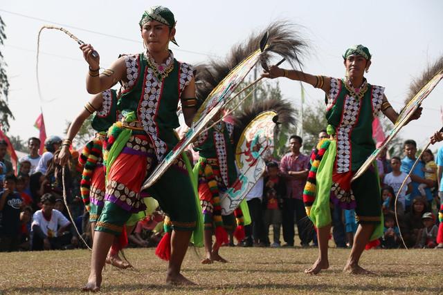 JATHILAN, KESENIAN TRADISIONAL YANG MASIH EKSIS DI YOGYAKARTA