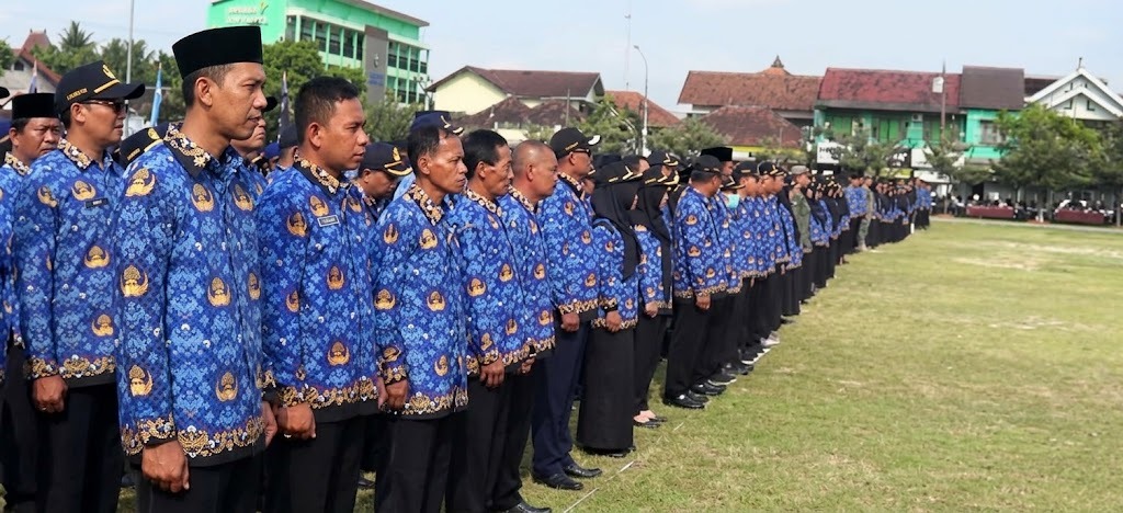 PEMKAB BANTUL TEKANKAN DISIPLIN DAN INTEGRITAS