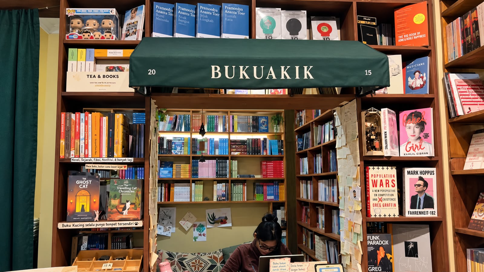 BUKAN SEKEDAR BELI BUKU, MENJELAJAHI RUANG LITERASI UNIK DI YOGYAKARTA