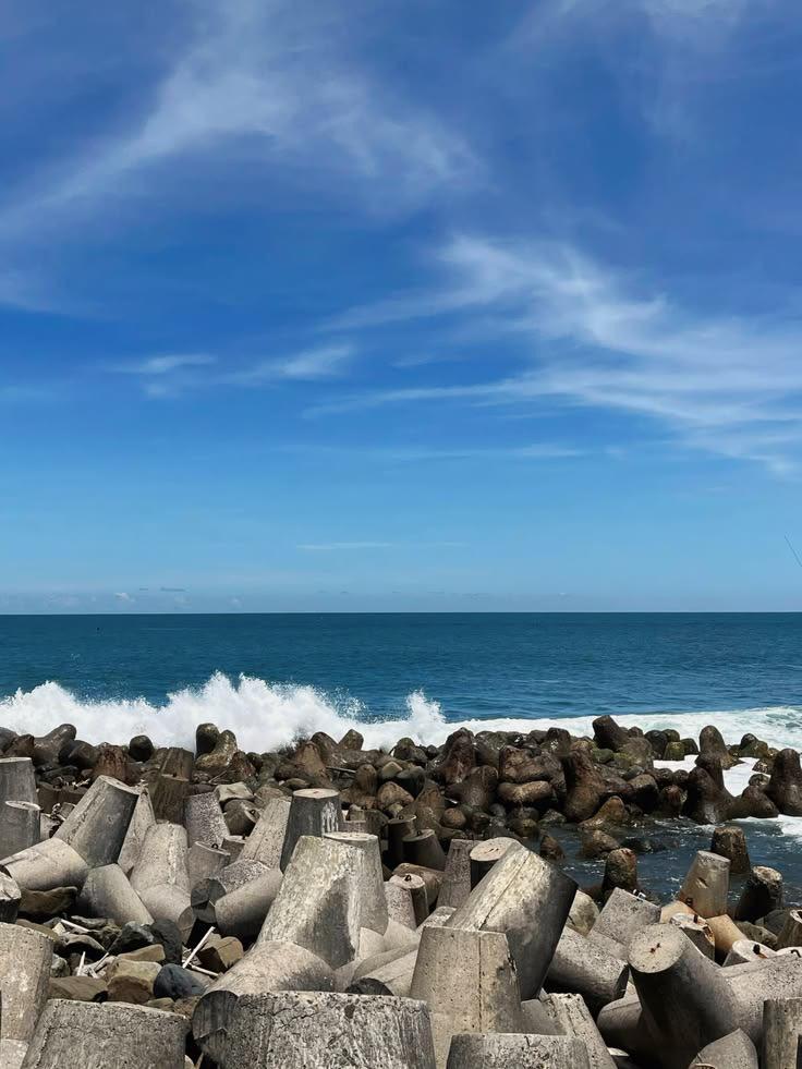 MENELUSURI DAYA TARIK AGROWISATA DAN PANTAI GLAGAH KULON PROGO