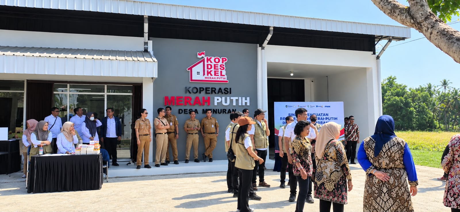 MENKO BIDANG PANGAN SEBUT PEMERINTAH PUSAT TARGETKAN 35 RIBU KOPDES