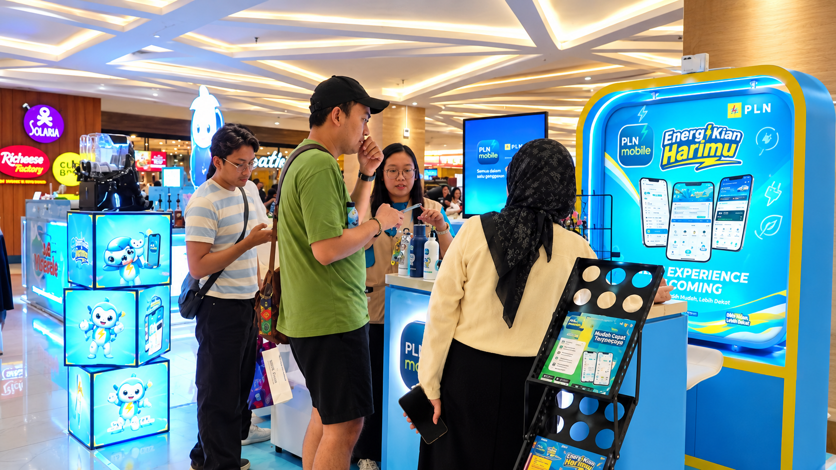 PLN HADIRKAN EXPERIENCE BOOTH, DEKATKAN LAYANAN DIGITAL KEPADA PELANGGAN