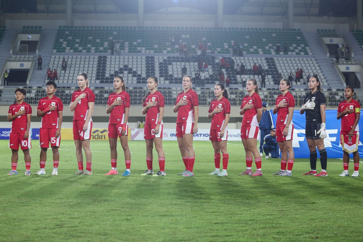DUA KALI IMBANG, TIMNAS PUTRI INDONESIA MENDEKATI 100 BESAR RANKING FIFA
