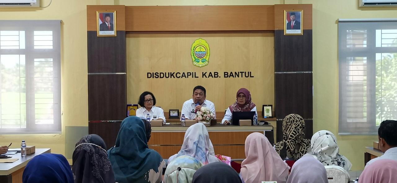 DISDUKCAPIL BANTUL TINGKATKAN DISIPLIN PEGAWAI DEMI KUALITAS DAN PELAYANAN