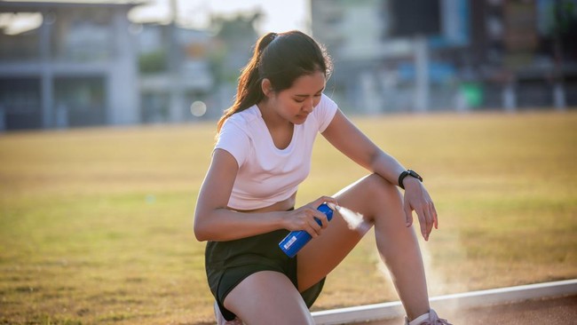 COOLING SPRAY TAK TERBUKTI ATASI KRAM, PELARI DISARANKAN LAKUKAN PEREGANGAN
